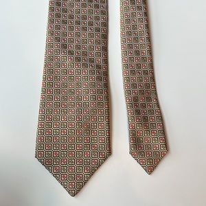 Brioni Vintage 100% Silk Tie